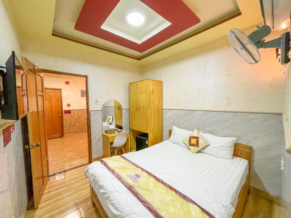 Khách sạn Triều Dâng Tuy Hoa Exterior foto